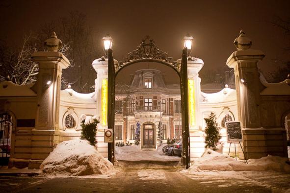 Art Dreams Apartament Chmielna 14 Warsaw Exterior photo
